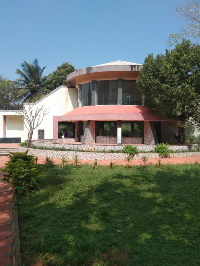 Kstdc Hotel Mayura Pavithra Yediyur Kunigal Kültér fotó