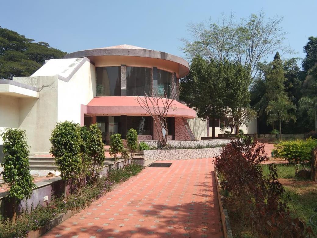 Kstdc Hotel Mayura Pavithra Yediyur Kunigal Kültér fotó