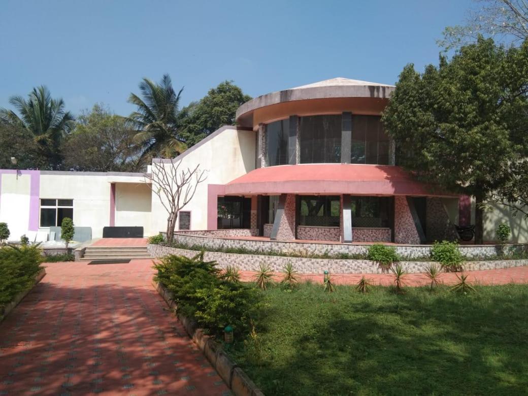 Kstdc Hotel Mayura Pavithra Yediyur Kunigal Kültér fotó