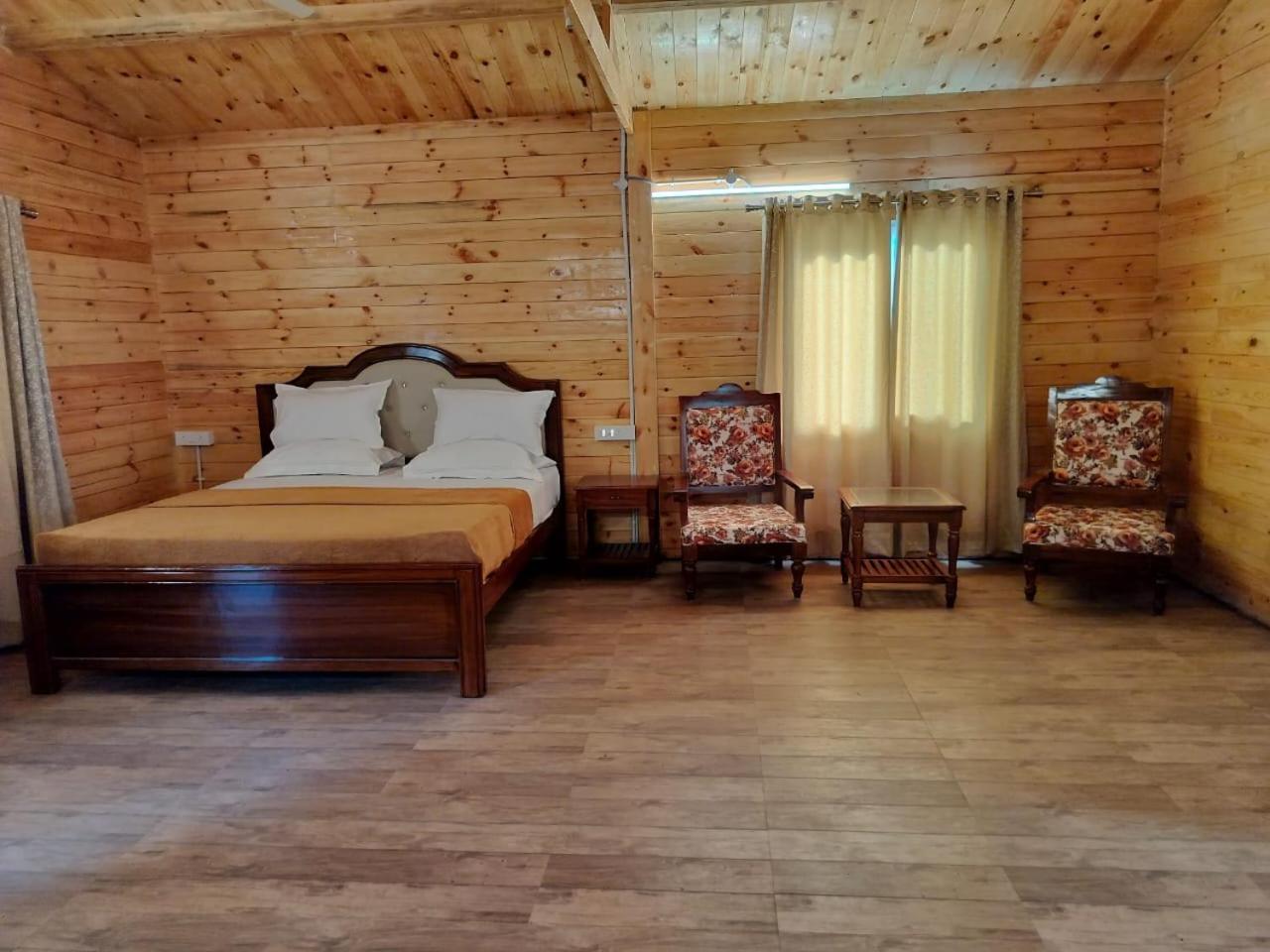 Kstdc Hotel Mayura Pavithra Yediyur Kunigal Kültér fotó